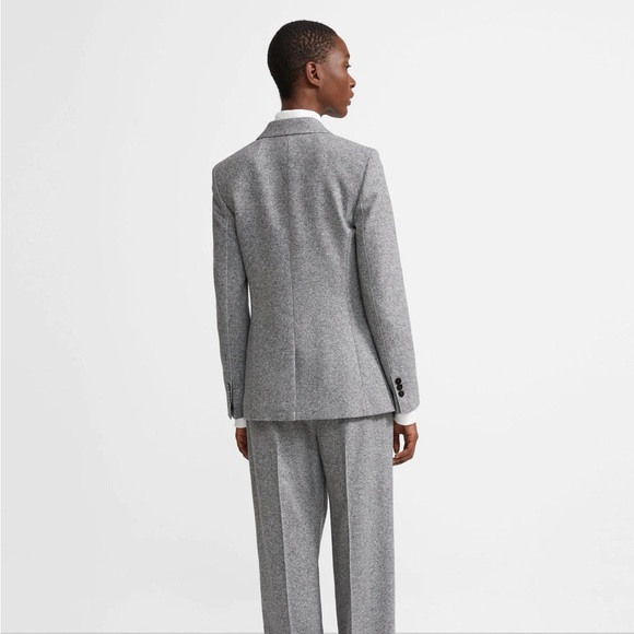 Theory Staple Blazer in Speckled Wool, Sz 2 NWT - Picture 4 of 5
